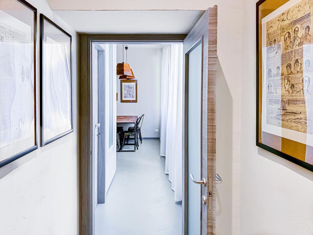 Tra Piazza Erbe E Piazza Bra Raffinata Maison Hotel Верона Екстериор снимка